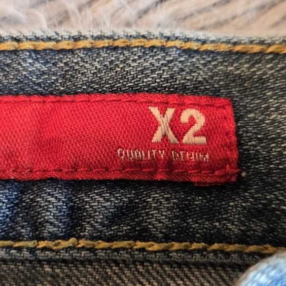 X2 Regular Rise Curvy W31 Flare Leg Jeans Size 6 - Picture 2 of 14